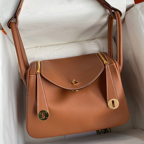 Hermes Lindy 26 Handmade Bag In Gold Evercolor Leather Top Replica HMSHAU9QV9V
