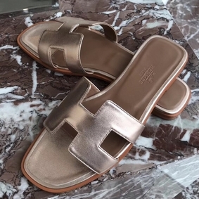 Top Replica Hermes Oran Sandals In Champagne Swift Leather HMS44YCDJPT