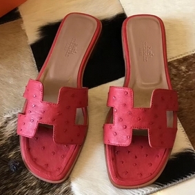 First-class Quality Hermes Oran Sandals In Red Ostrich Leather HMSO0V5A92B