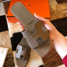 Best Quality Hermes Oran Slide Sandals In Taupe Epsom Calfskin HMSZ1O63YF3