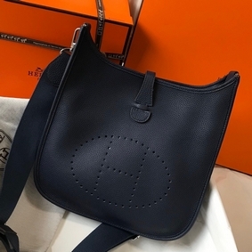 Hermes Evelyne III 29 PM Bag In Dark Blue Clemence Leather HMS13EWTO1P