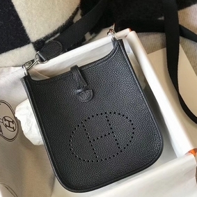 Hermes Evelyne III TPM Bag In Black Clemence Leather Top Replica HMSSGQ07Y64