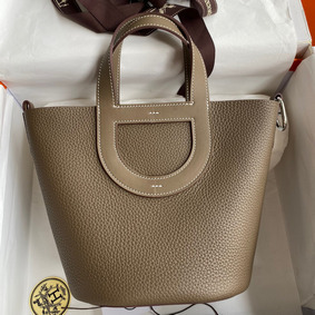 Hermes In The Loop 18 Handmade Bag in Taupe Clemence Leatherther 1:1 Replica HMSDB05GXG3