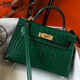 Hermes Kelly Mini II Handmade Bag In Green Crocodile Embossed Leather HMSTBD3P080