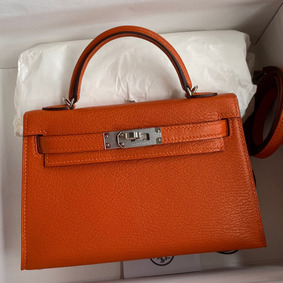 Hermes Kelly Mini II Sellier Handmade Bag In Orange Chevre Mysore Leather HMS26D2S8DU