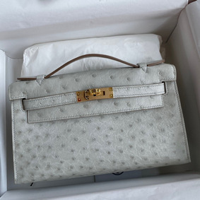 High Quality Hermes Kelly Pochette Handmade Bag In Pearl Grey Ostrich Leather HMS7CX038W4