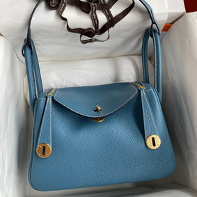 Imitation Hermes Lindy 26 Handmade Bag In Blue Jean Clemence Leather HMS2UC629Y4