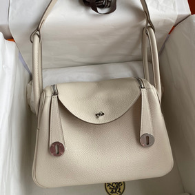 Fake Hermes Lindy 26 Handmade Bag In Craie Clemence Leather HMSLHBA75TX