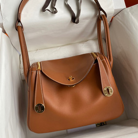 Imitation Hermes Lindy 26 Handmade Bag In Gold Swift Calfskin HMS904Q4M1B