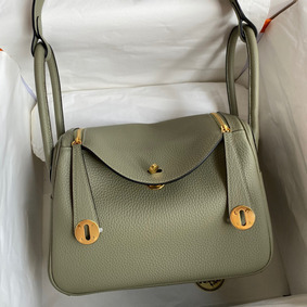 Hermes Lindy 26 Handmade Bag In Sauge Clemence Leather Top Replica HMSZ2W2V838