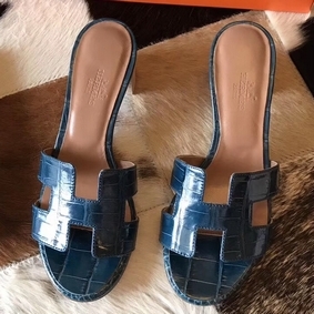 Hermes Oasis Sandals In Blue Shiny Niloticus Crocodile Replica HMSZ106EZ3N