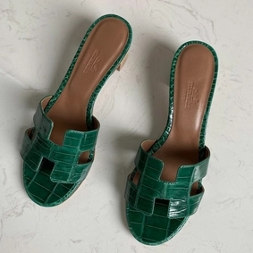 Hermes Oasis Sandals In Green Shiny Niloticus Crocodile 1:1 Replica HMS51D10HJD