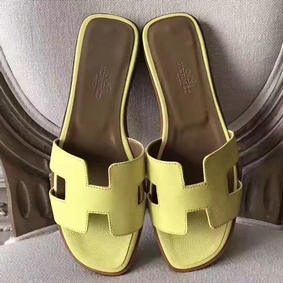 Hermes Oran Sandals In Soufre Epsom Leather Top Replica HMS5O2X4V4T
