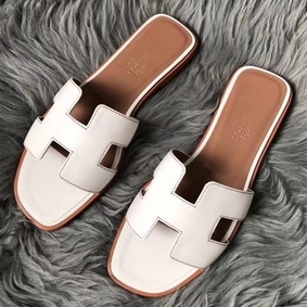 Hermes Oran Sandals In White Swift Leather 1:1 Replica HMS7B4Q6GO4