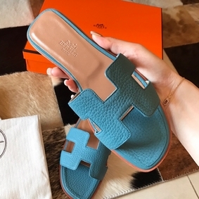 Hermes Oran Slide Sandals In Blue Jean Clemence Leather Replica HMS866Q5FGL