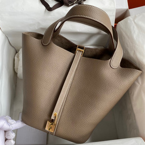 Imitation Hermes Picotin Lock 22 Handmade Bag in Taupe Clemence Leather HMSTTD1IJ5B
