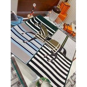 Hermes Scarf HMS00106 1:1 Replica HMSU7MG94G8