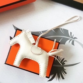 High Quality Hermes White Rodeo Horse Bag Charm HMSDMQ1JRB2