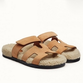 Hermes Women's Chypre Sandals in Beige Suede with Shearling Replica HMS90SQHDP3