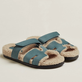 Hermes Women's Chypre Sandals in Blue Suede with Shearling Top Replica HMS5N8J1TA7