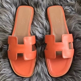 Imitation Hermes Oran Sandals In Orange Swift Leather HMSCENAANUU