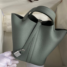 Hermes Picotin Lock 18 Handmade Bag in Vert Amande Clemence Leather Top Replica HMSH780AZPN