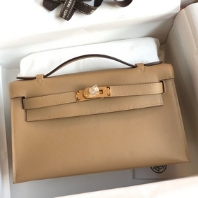 Hermes Kelly Pochette Handmade Bag In Biscuit Swift Calfskin Replica HMS0TSU1FSN