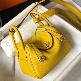 Imitation Hermes Lindy Mini Bag In Yellow Clemence Leather GHW HMSZ0Q2EC05